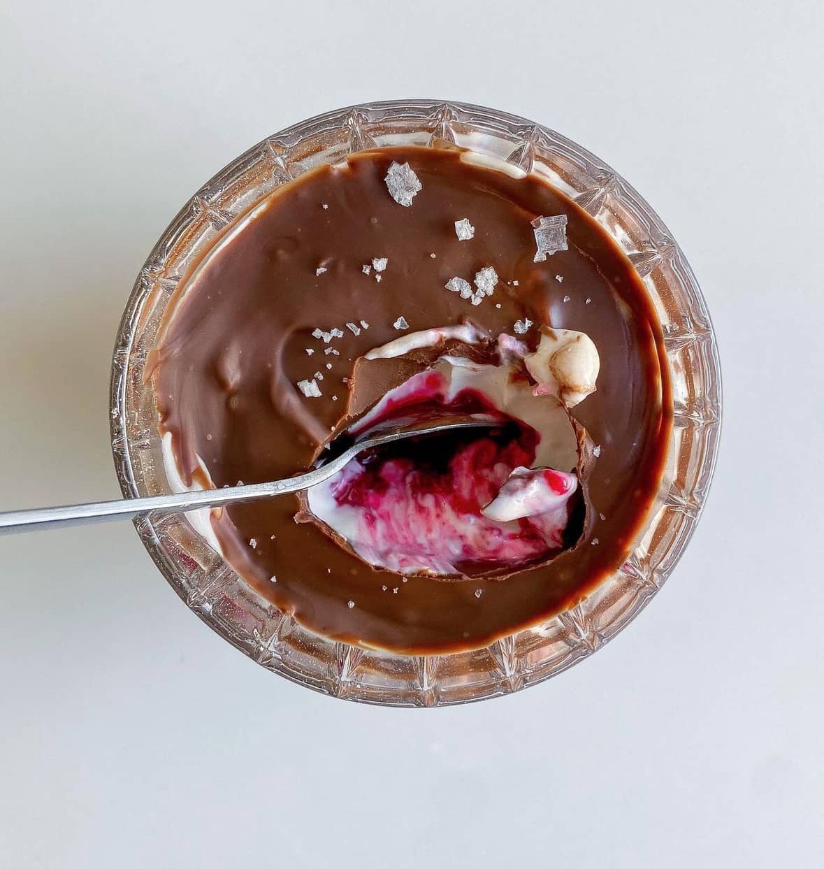 Proteinrik chokladpudding med hallon