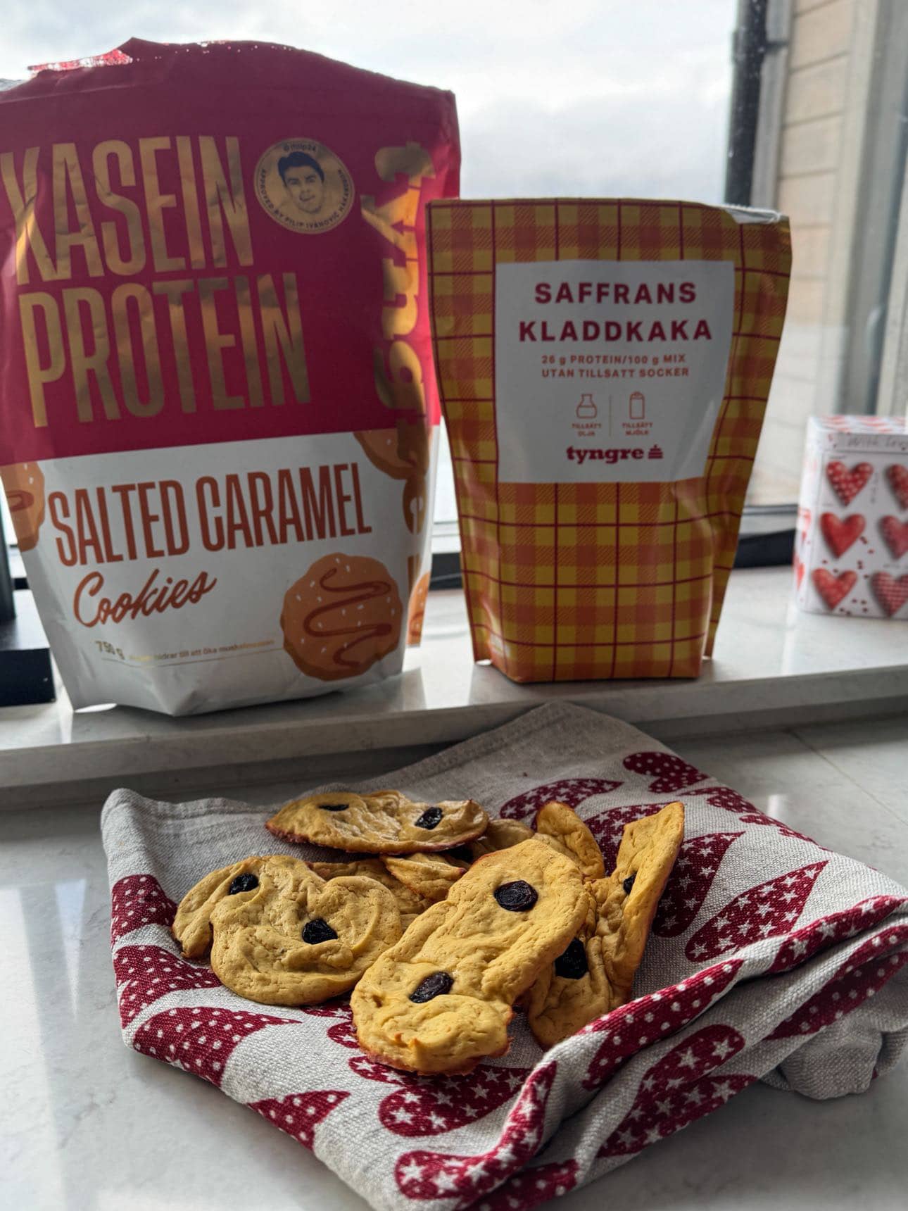 Mjuka lussekatter med protein bakmix saffranskladdkaka
