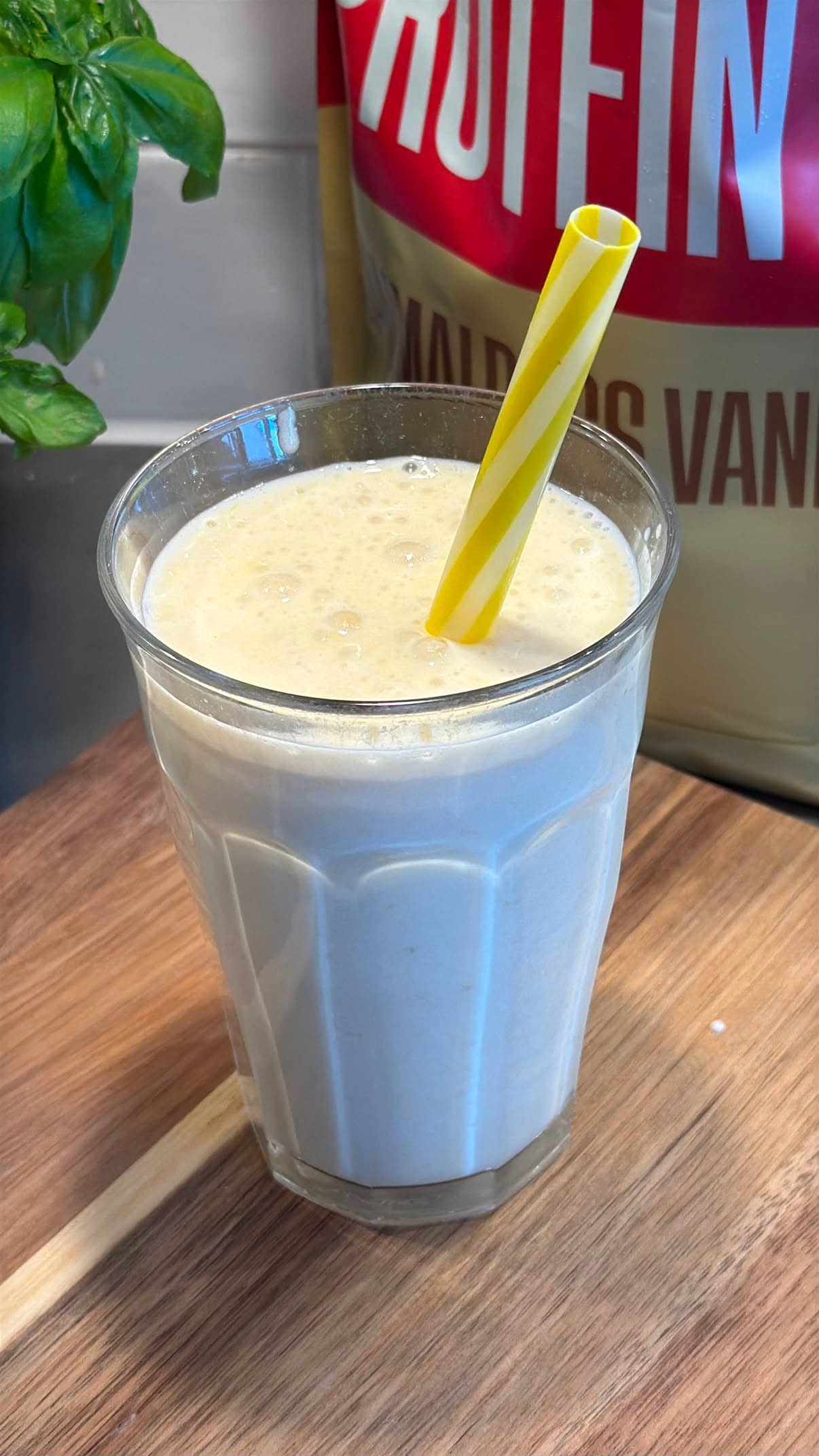 Proteinsmoothie med citron, apelsin och vanilj