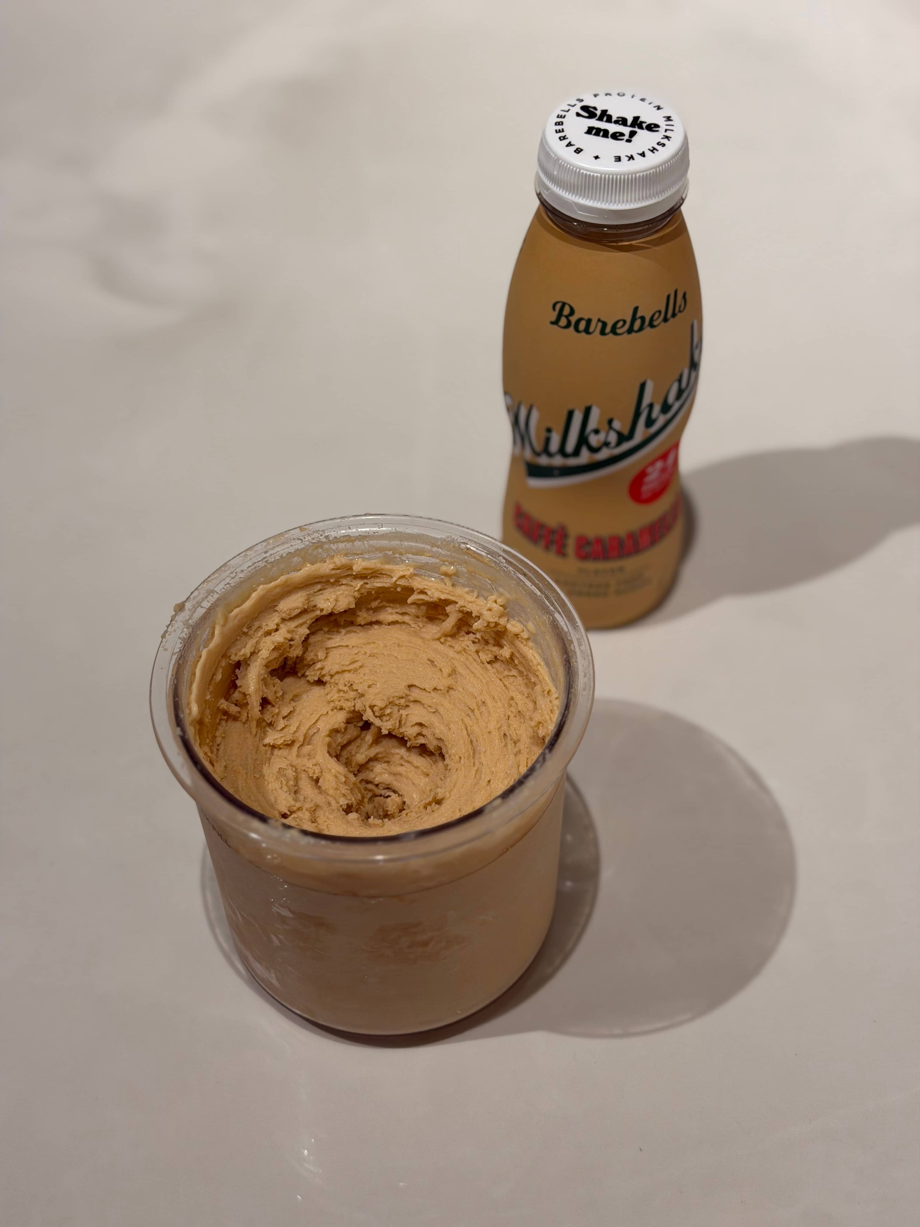 Proteinrik kaffeglass kasein cappuccino