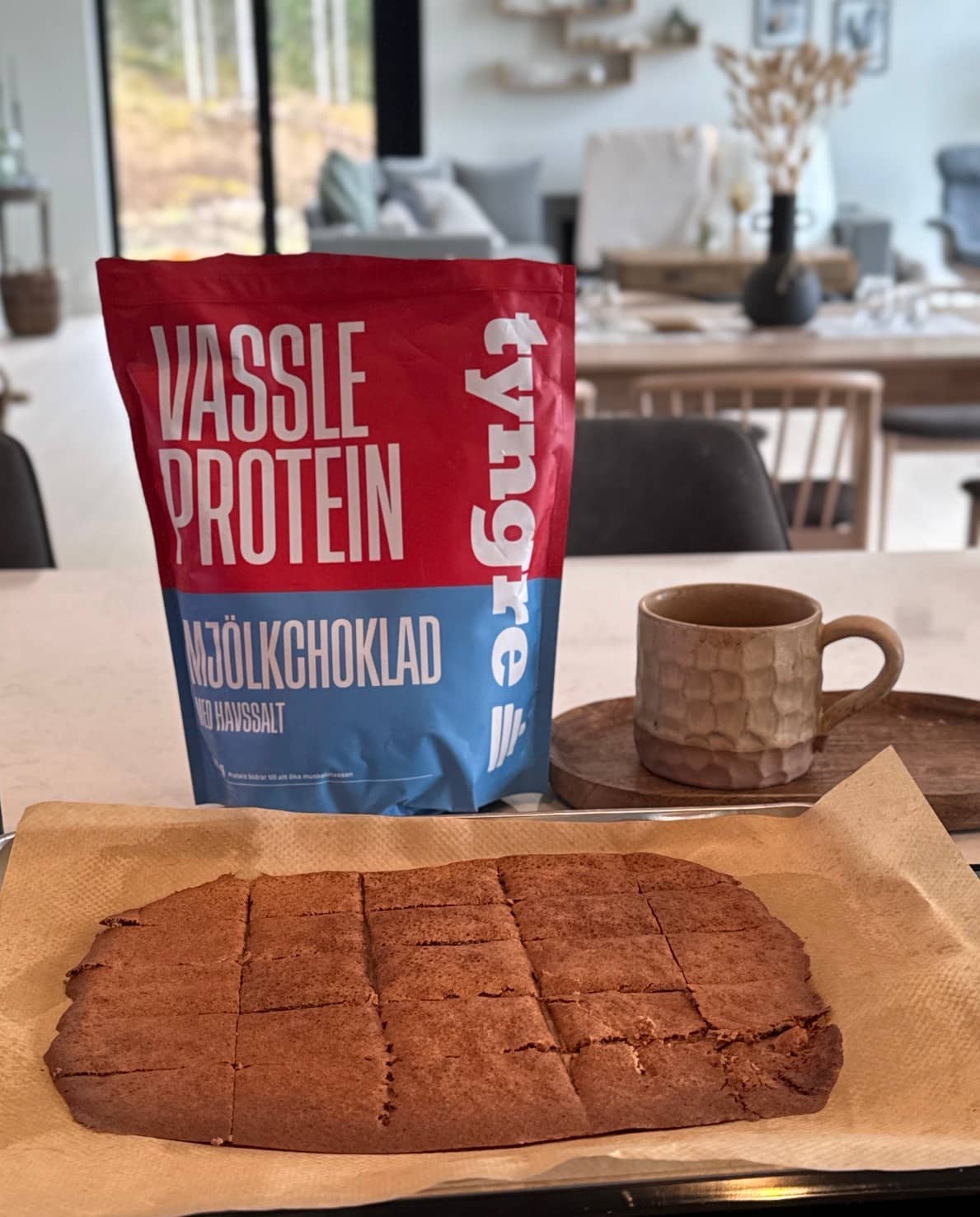 Vegansk marängkaka med protein vassle mjölkchoklad