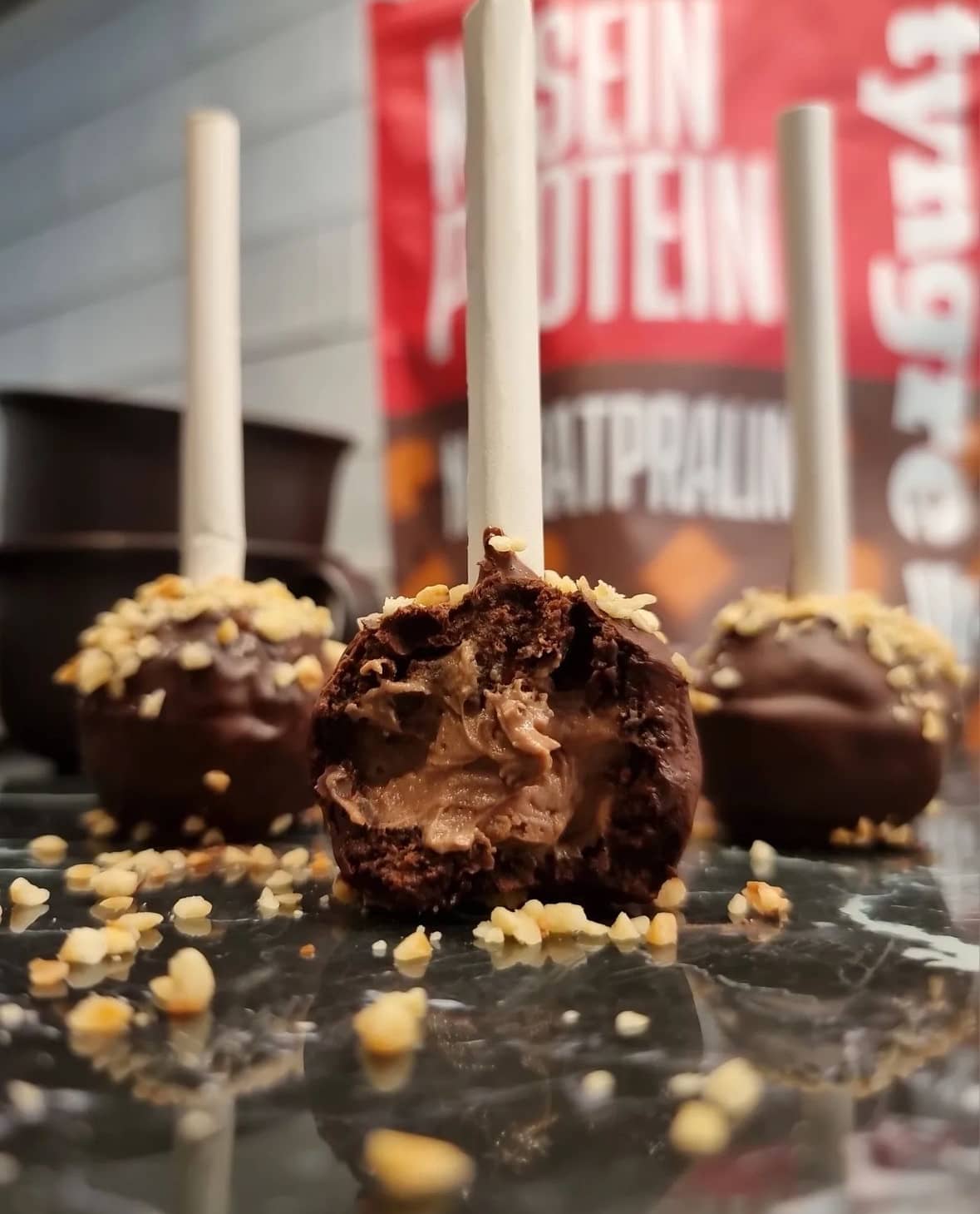 Cake pops med smak av choklad- och nougat