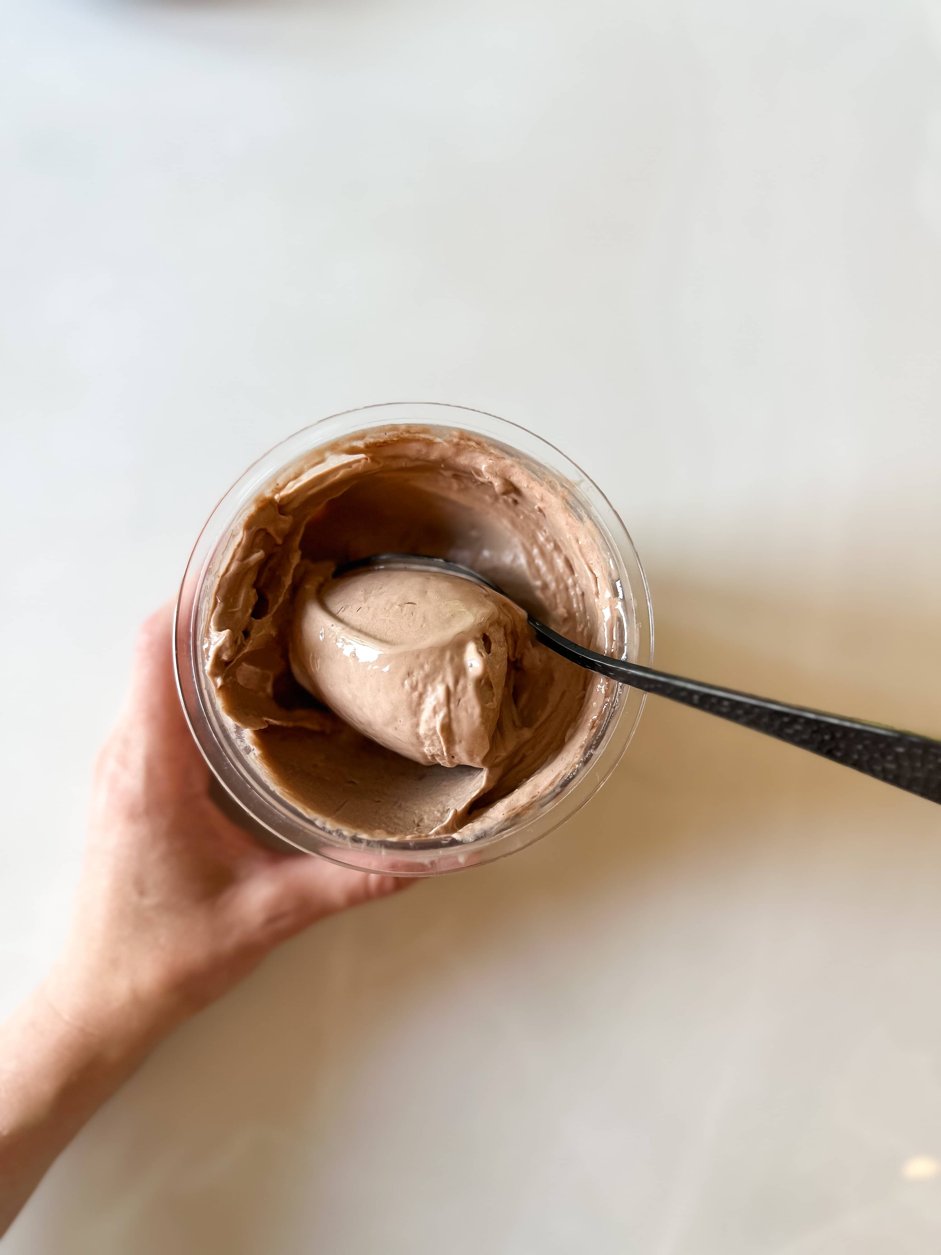 Proteinrik och krämig chokladglass 