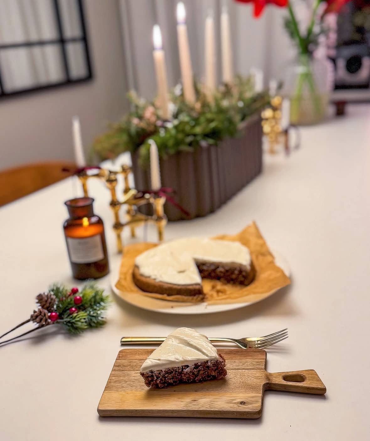 Mjuk pepparkaka med vaniljfrosting 
