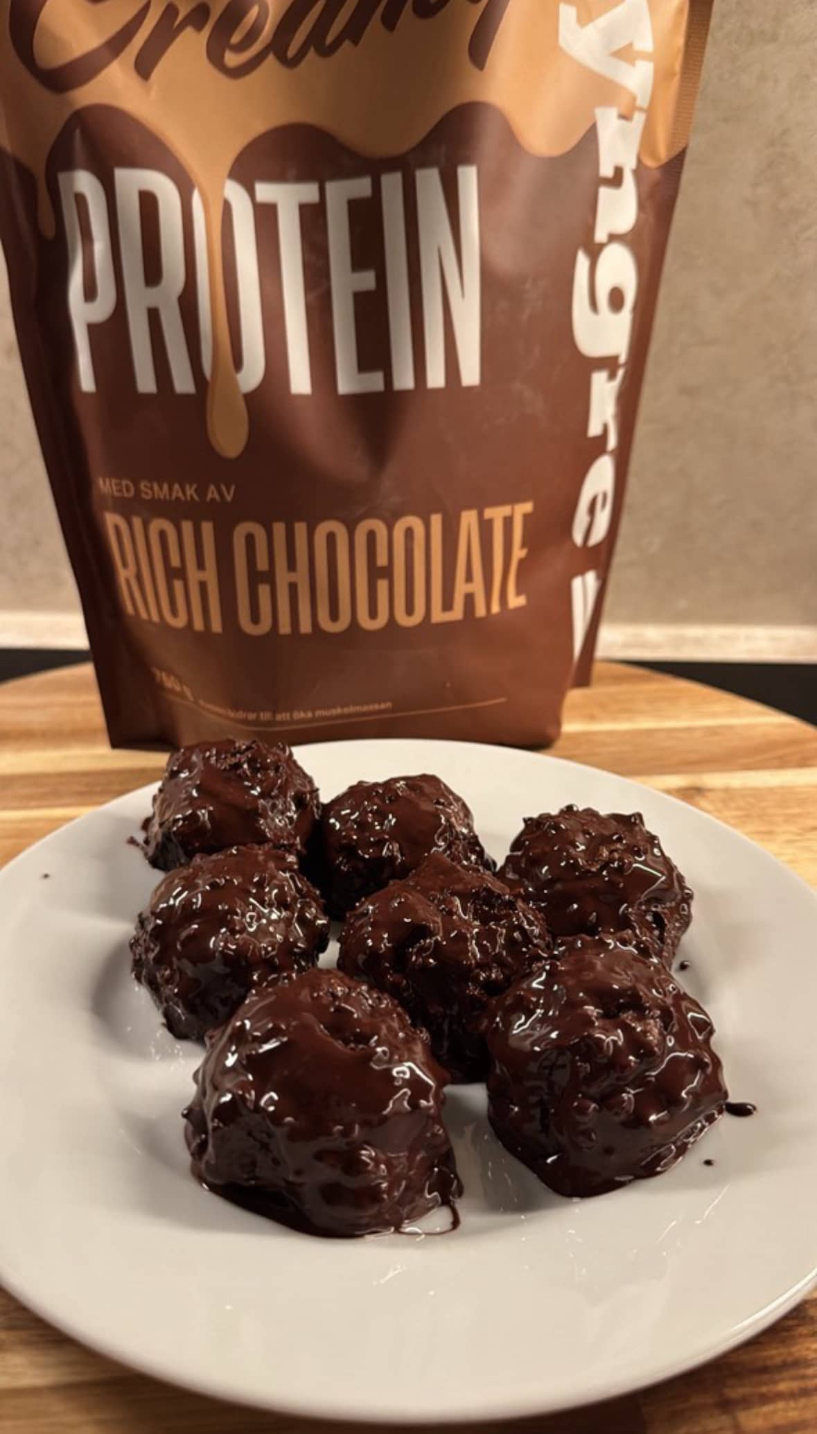 Proteinbollar med kaffe- och brownie creamy rich chocolate