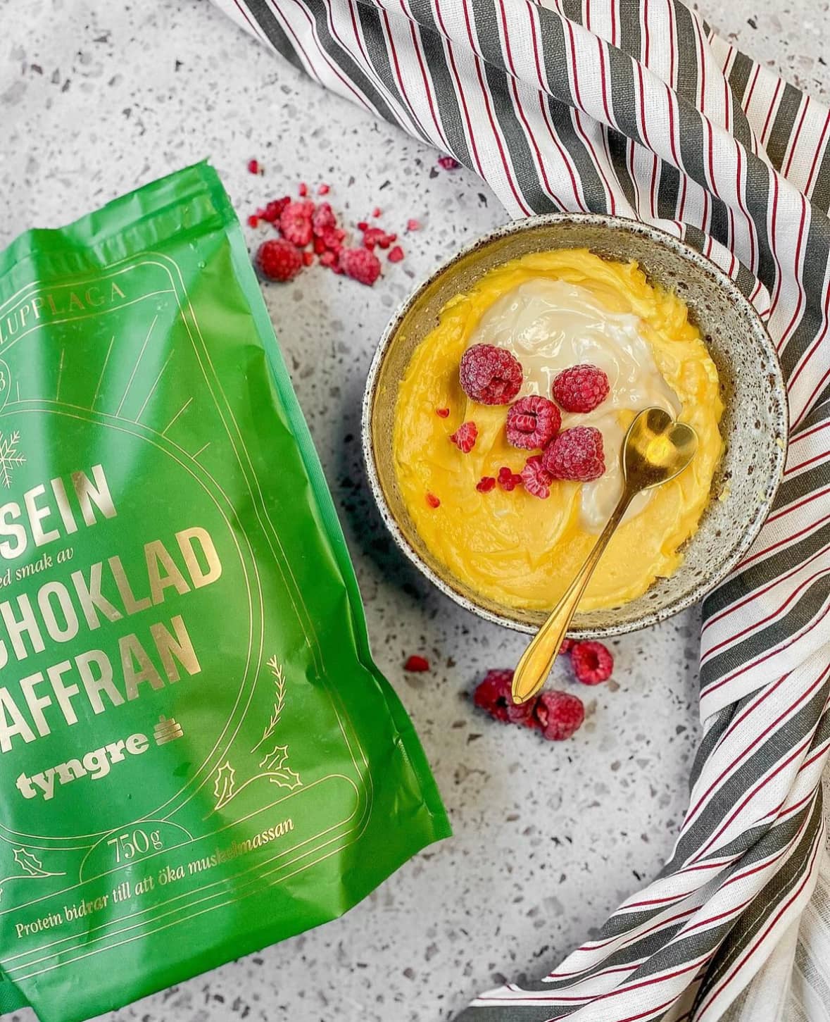 Overnight oats med saffran- och vit choklad