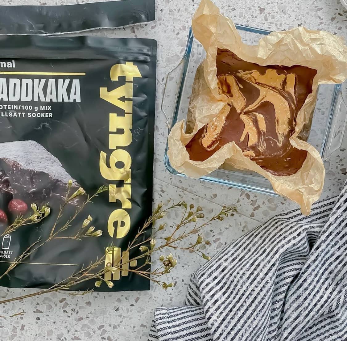 Kladdkaka med jordnötssmör