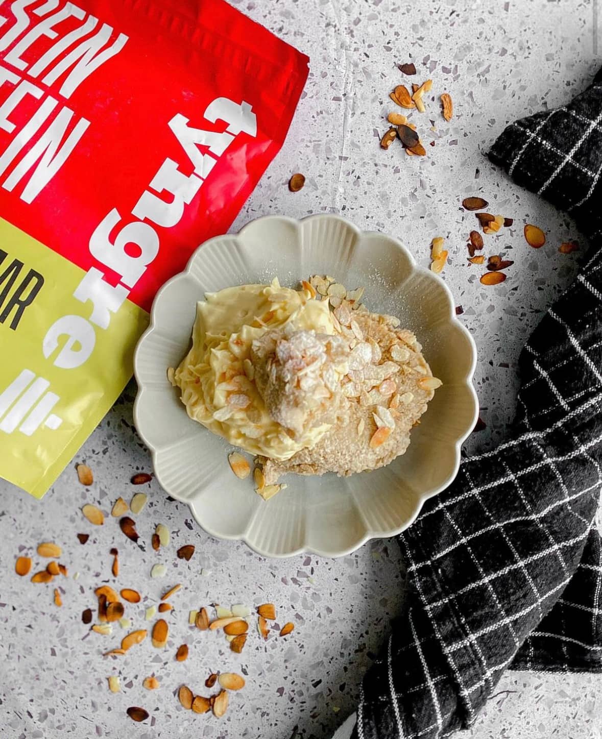 Overnight oats semla edition
