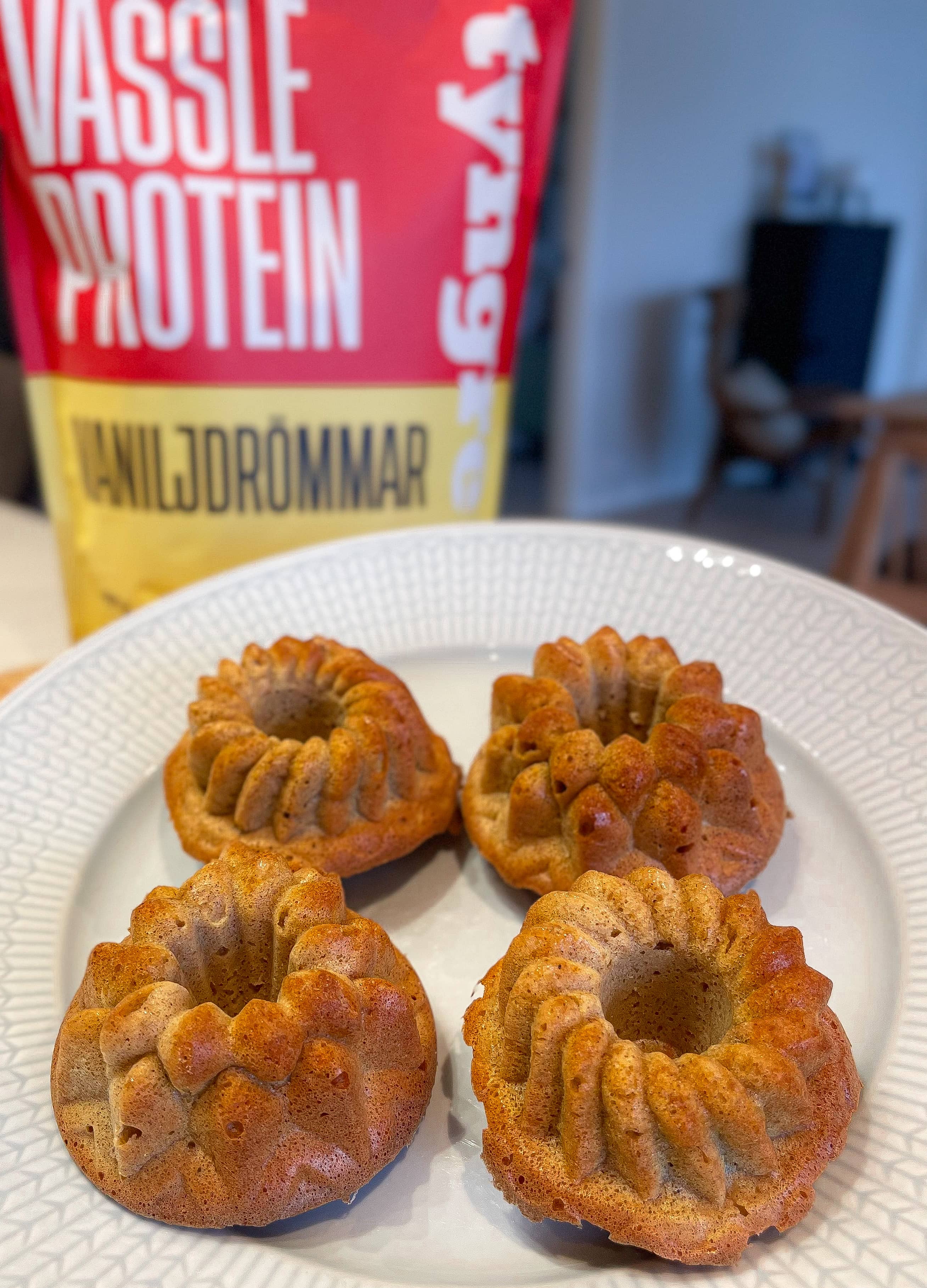 Proteinrik och saftig morotskaka