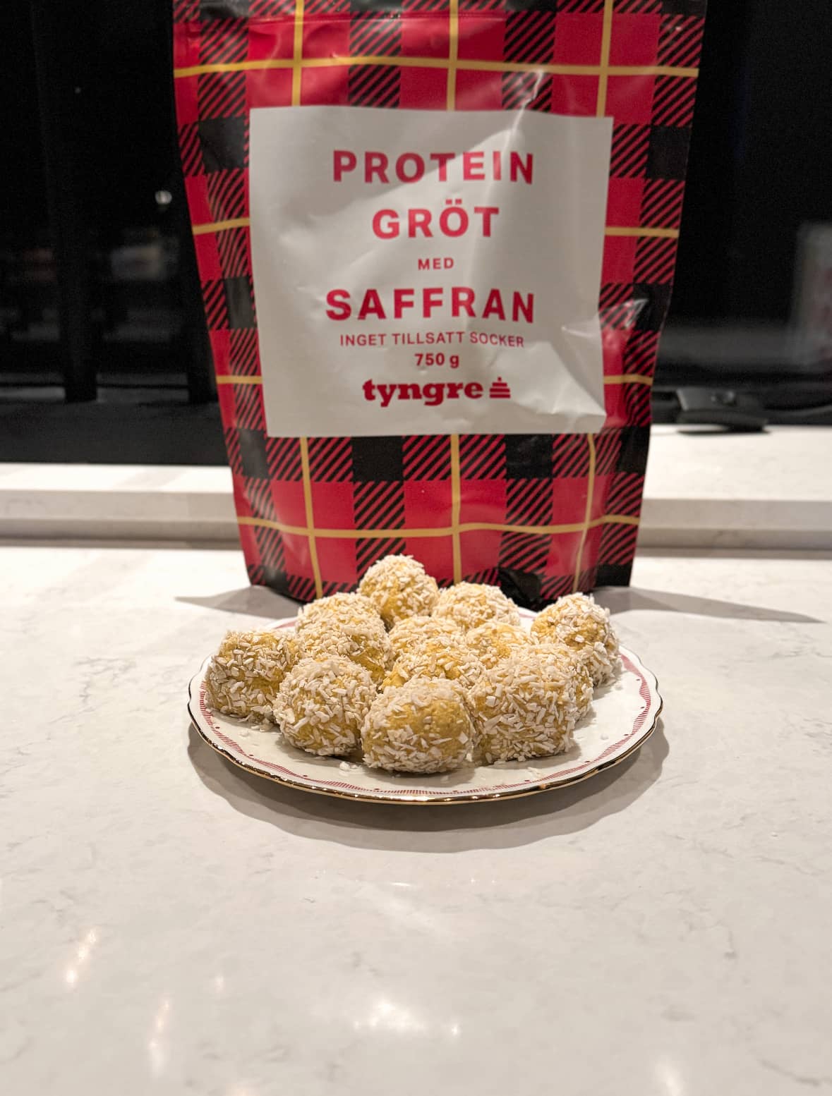 Proteinrika delicatobollar med vanilj- och saffran grötmix saffran