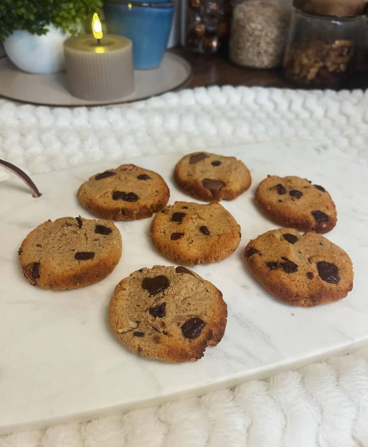 Proteinrika- och glutenfria chocolate chip cookies