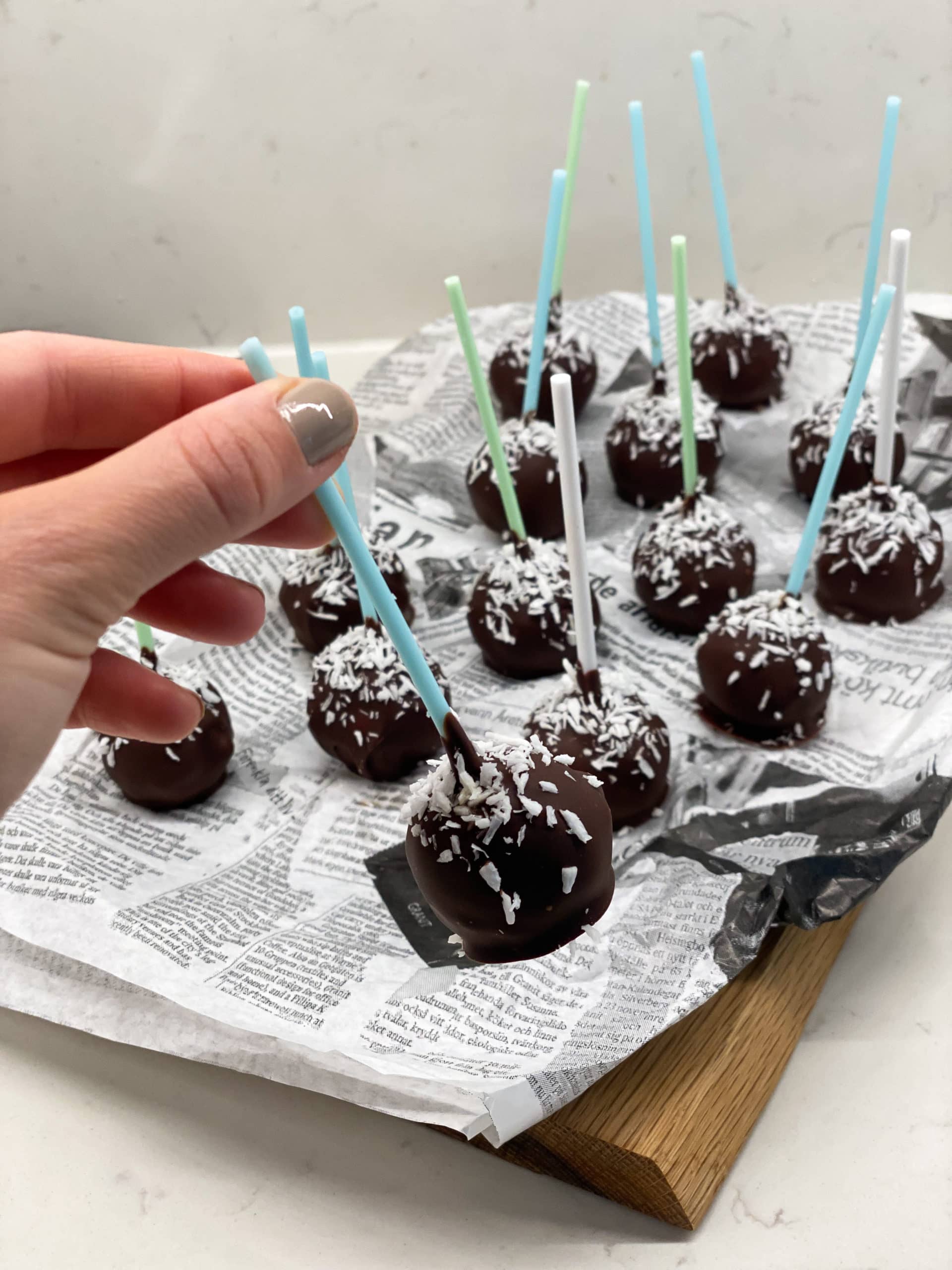 Proteinrika cake pops