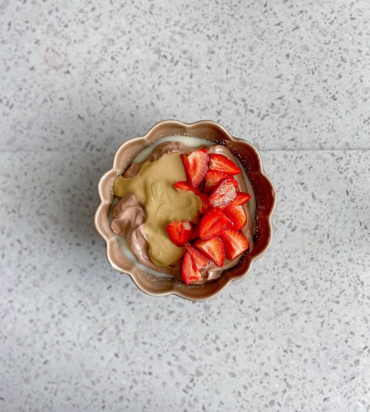 Overnight oats med jordgubb- och nougat