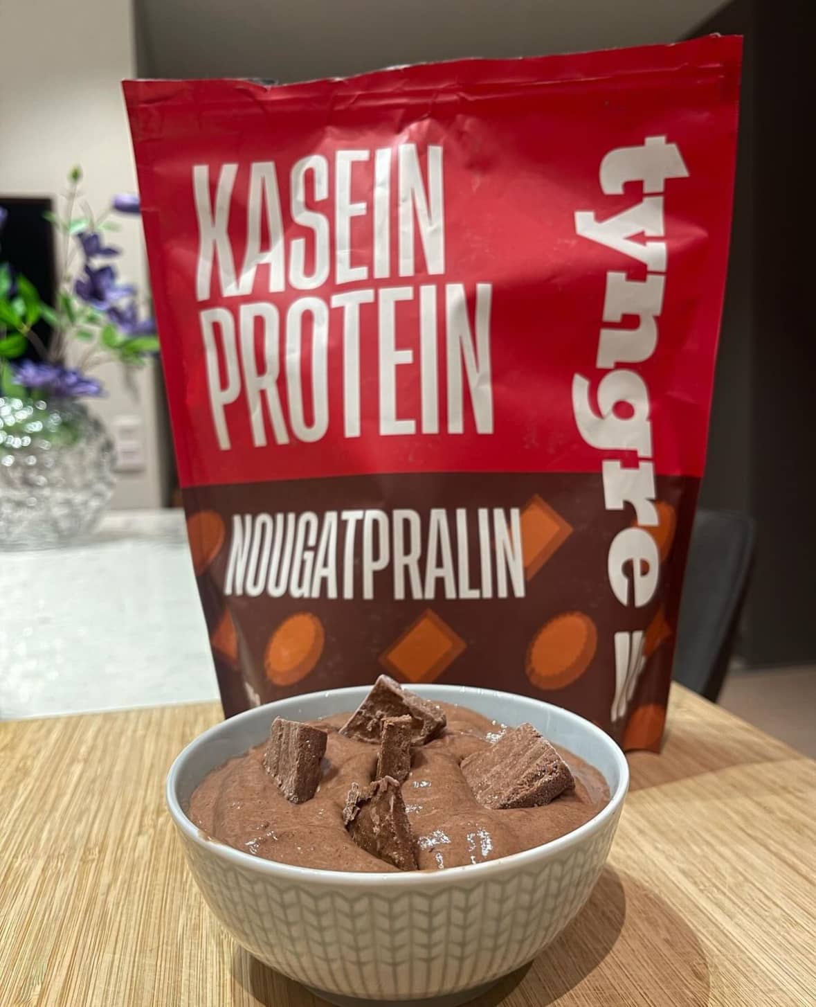 Proteinrik chokladglass