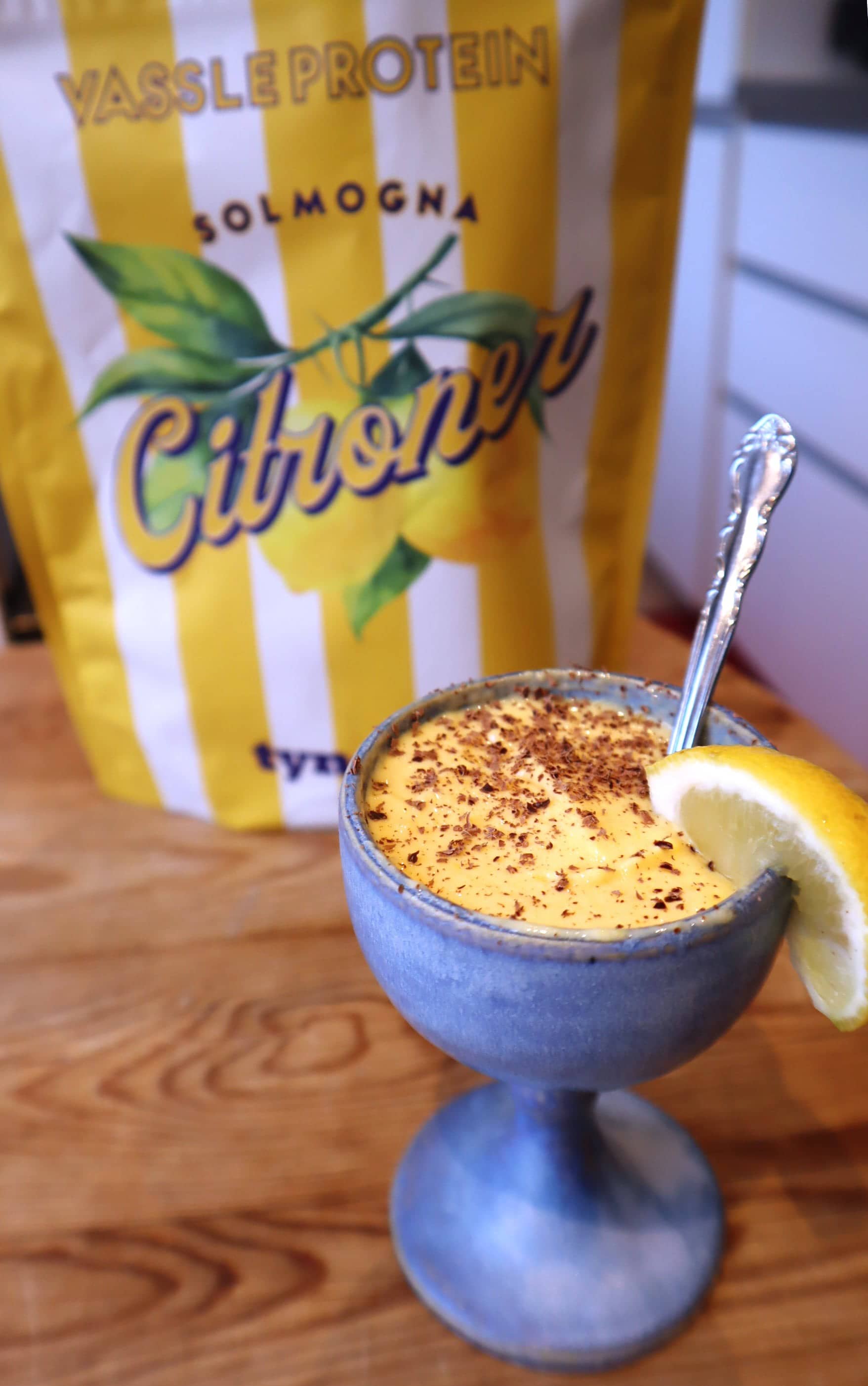 Proteinrik citronpannacotta