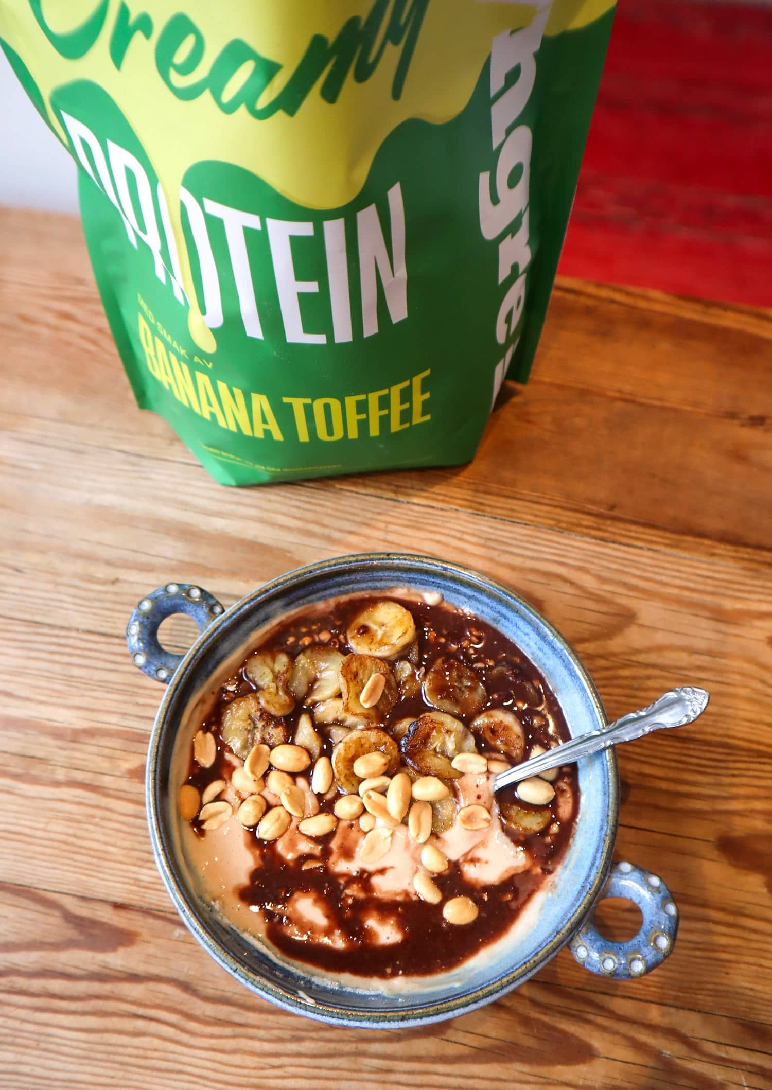 Creamy protein banana split 