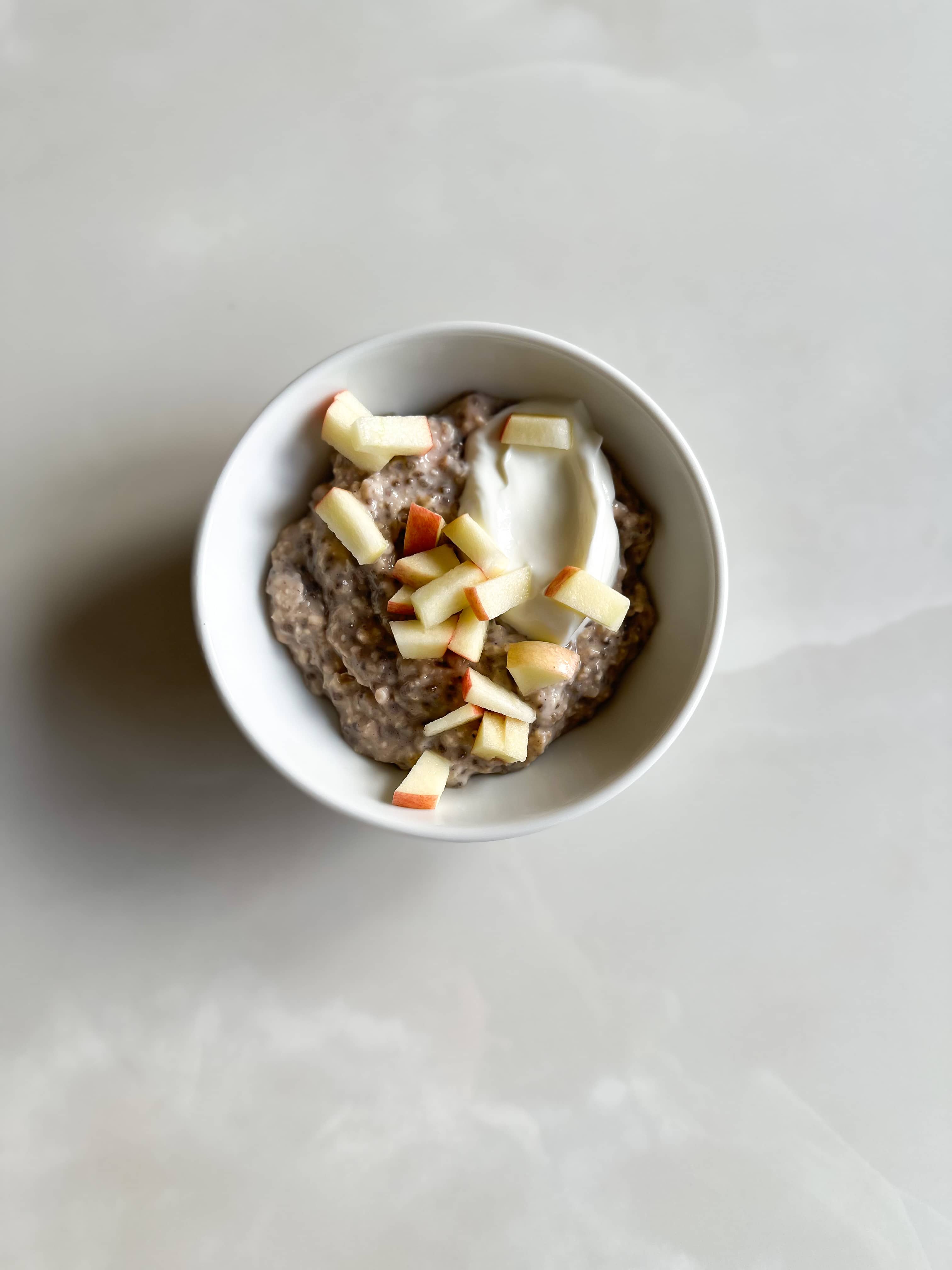 Overnight oats kanelbulle laddad med protein kasein kanelbulle