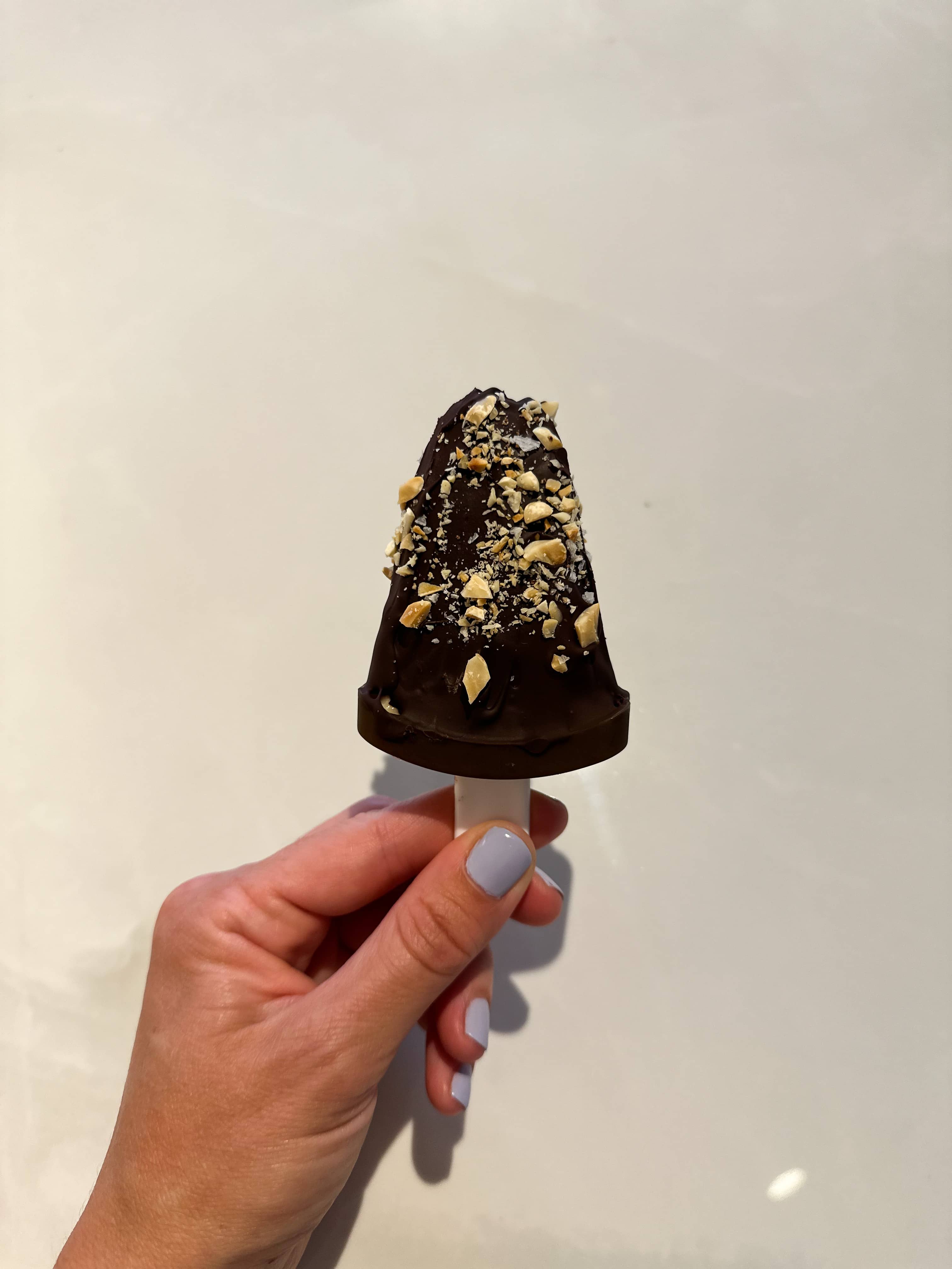 Proteinglass peanut butter chocolate kasein vaniljdrömmar