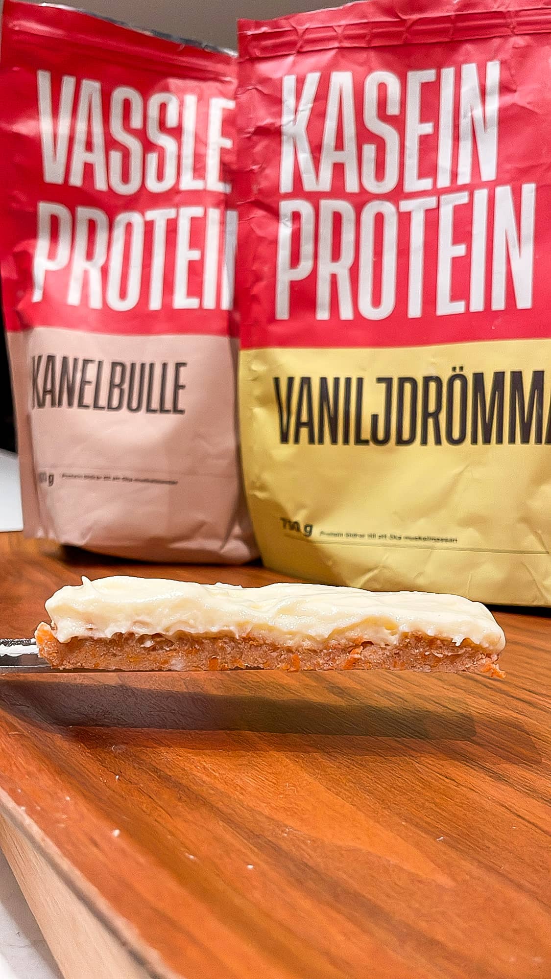 Proteinbars med smak av morotskaka