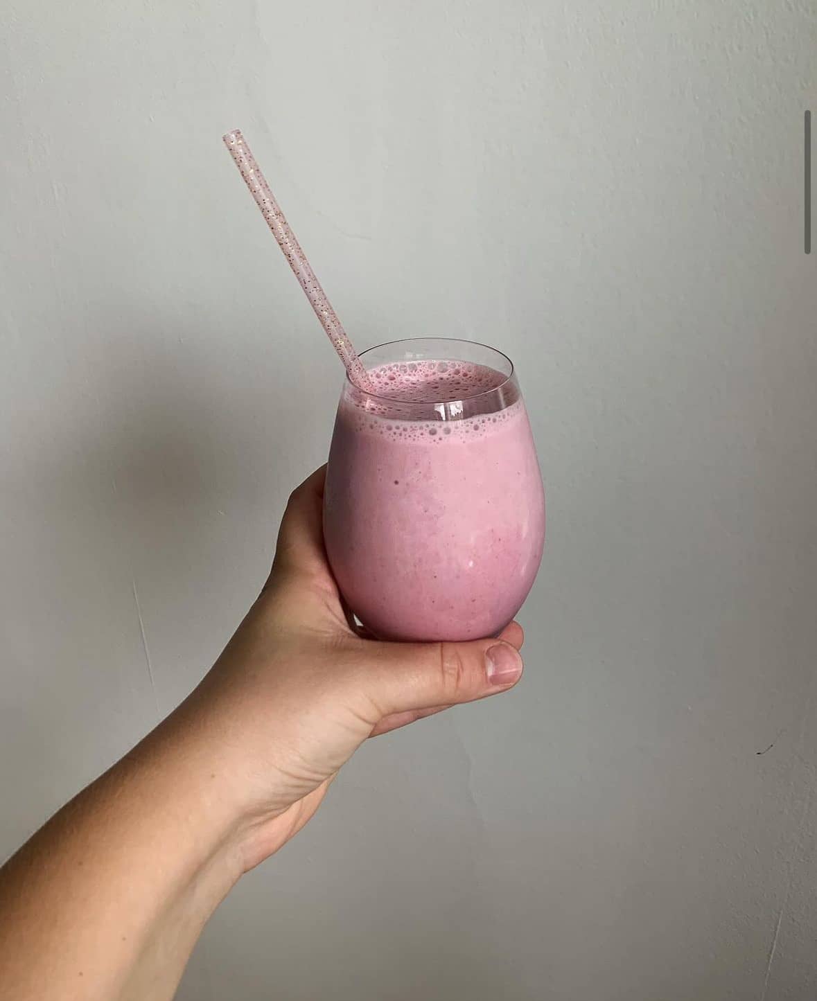 Proteinmilkshake med sommarbär