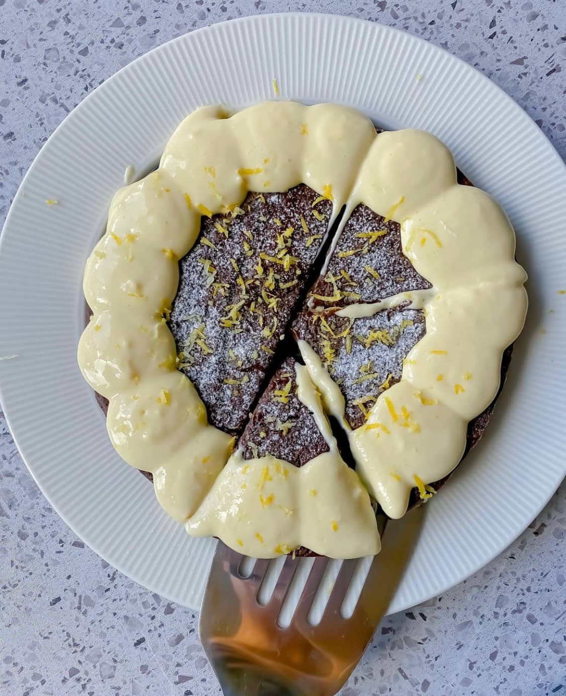 Kladdkaka med citronfluff