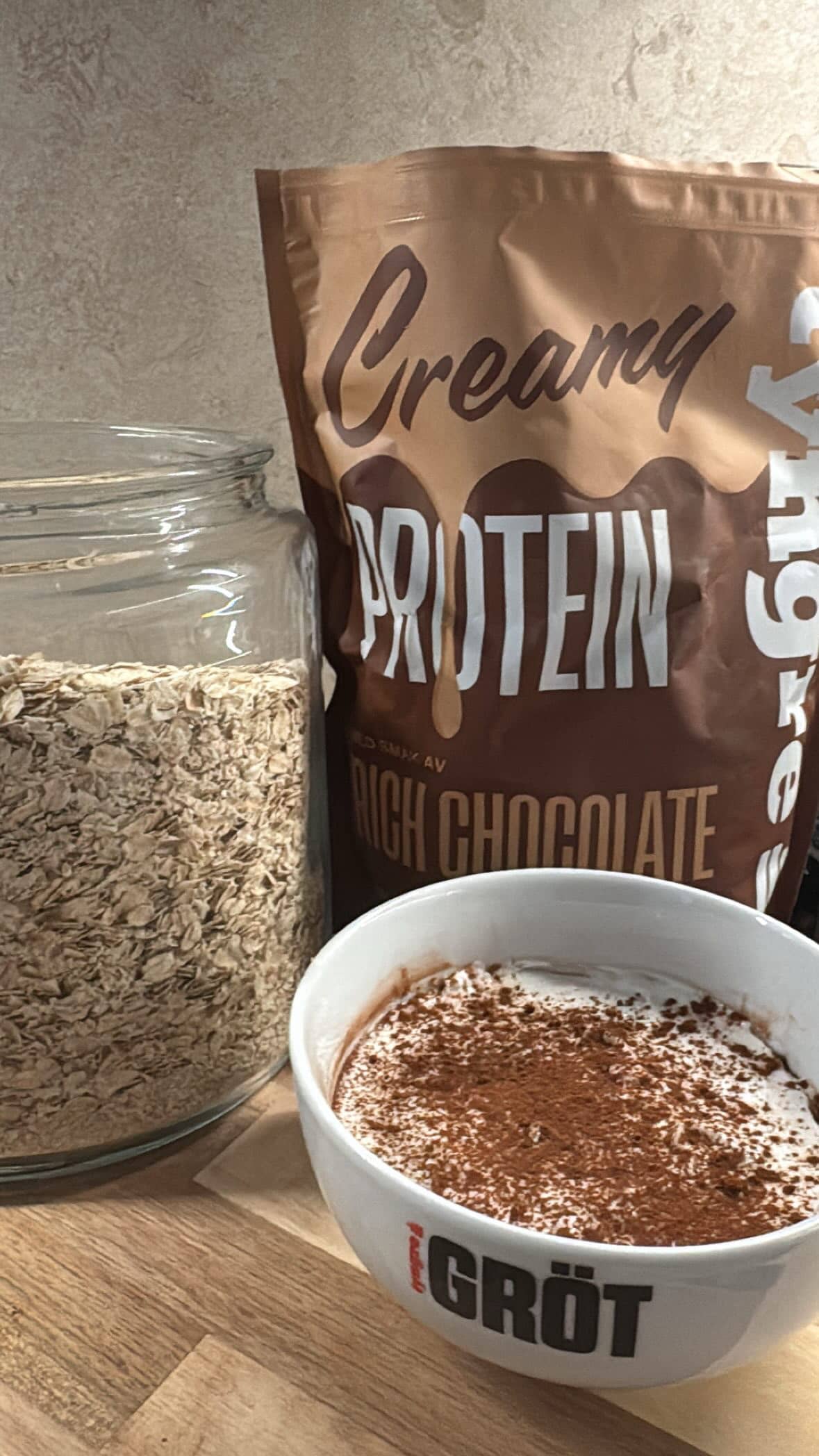 Overnight oats med proteinpulver och kvarg creamy rich chocolate