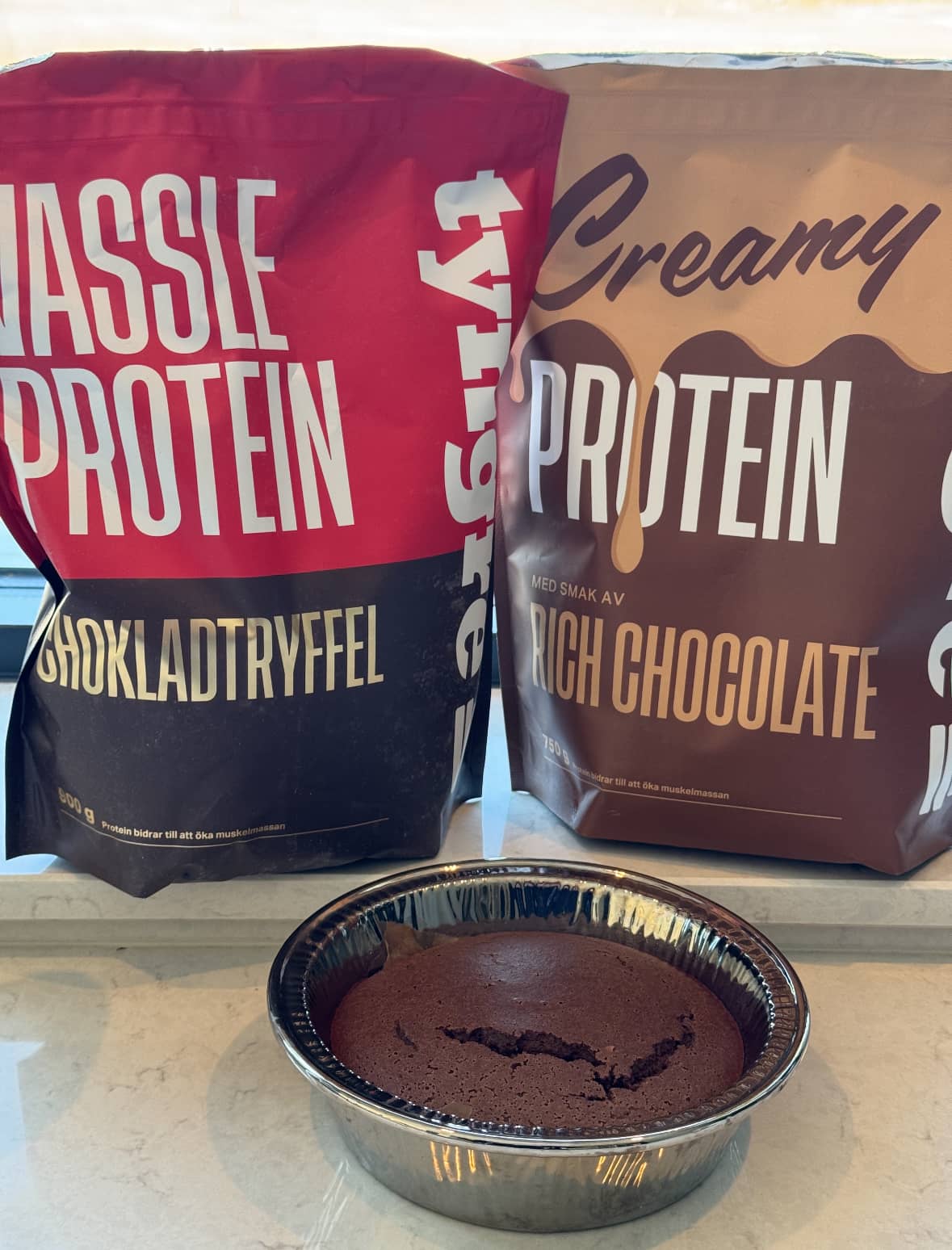 Proteinrik chokladtryffelkaka