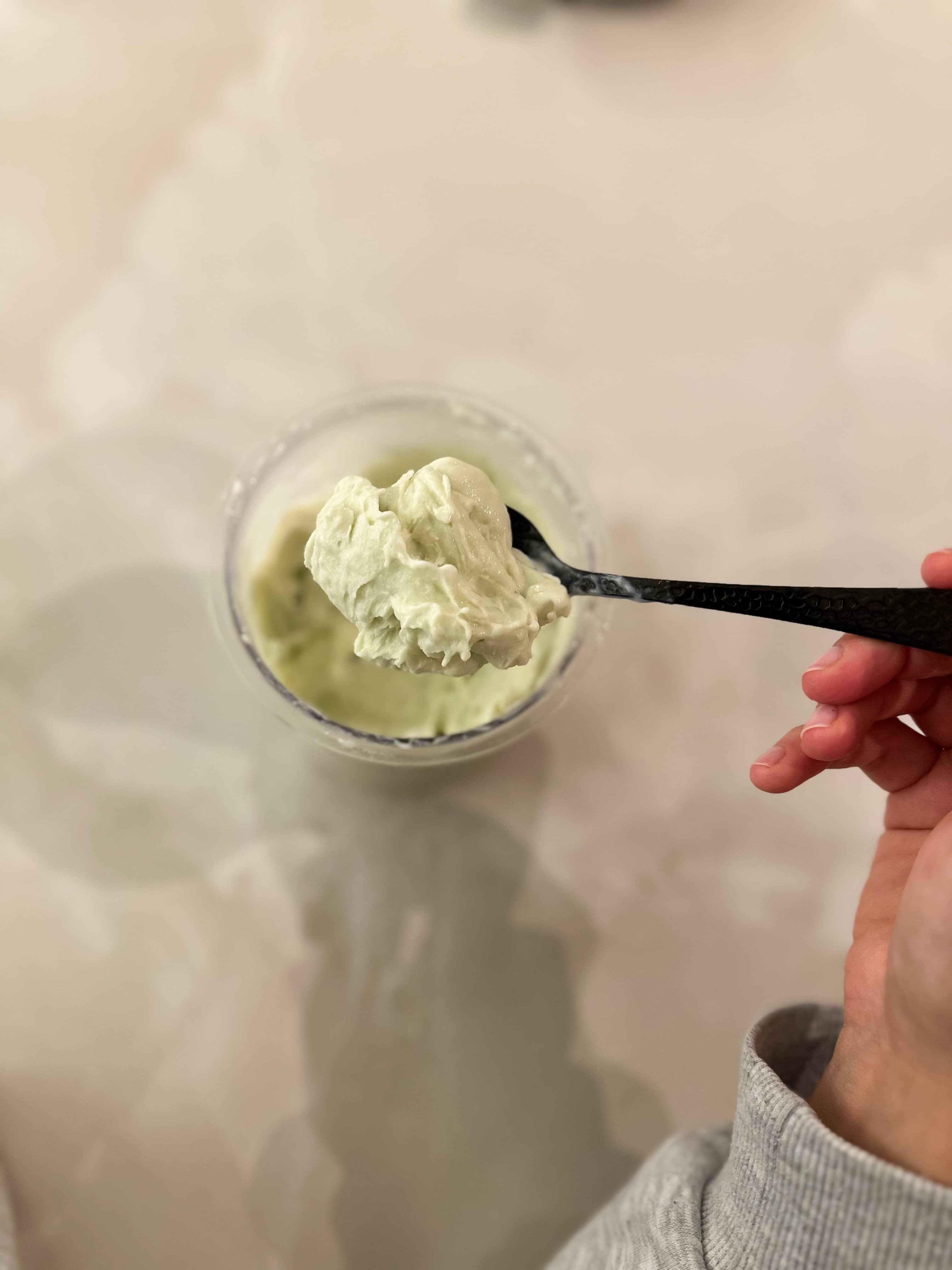 Proteinrik päronglass i din ninja creami barebells milkshake creamy pear