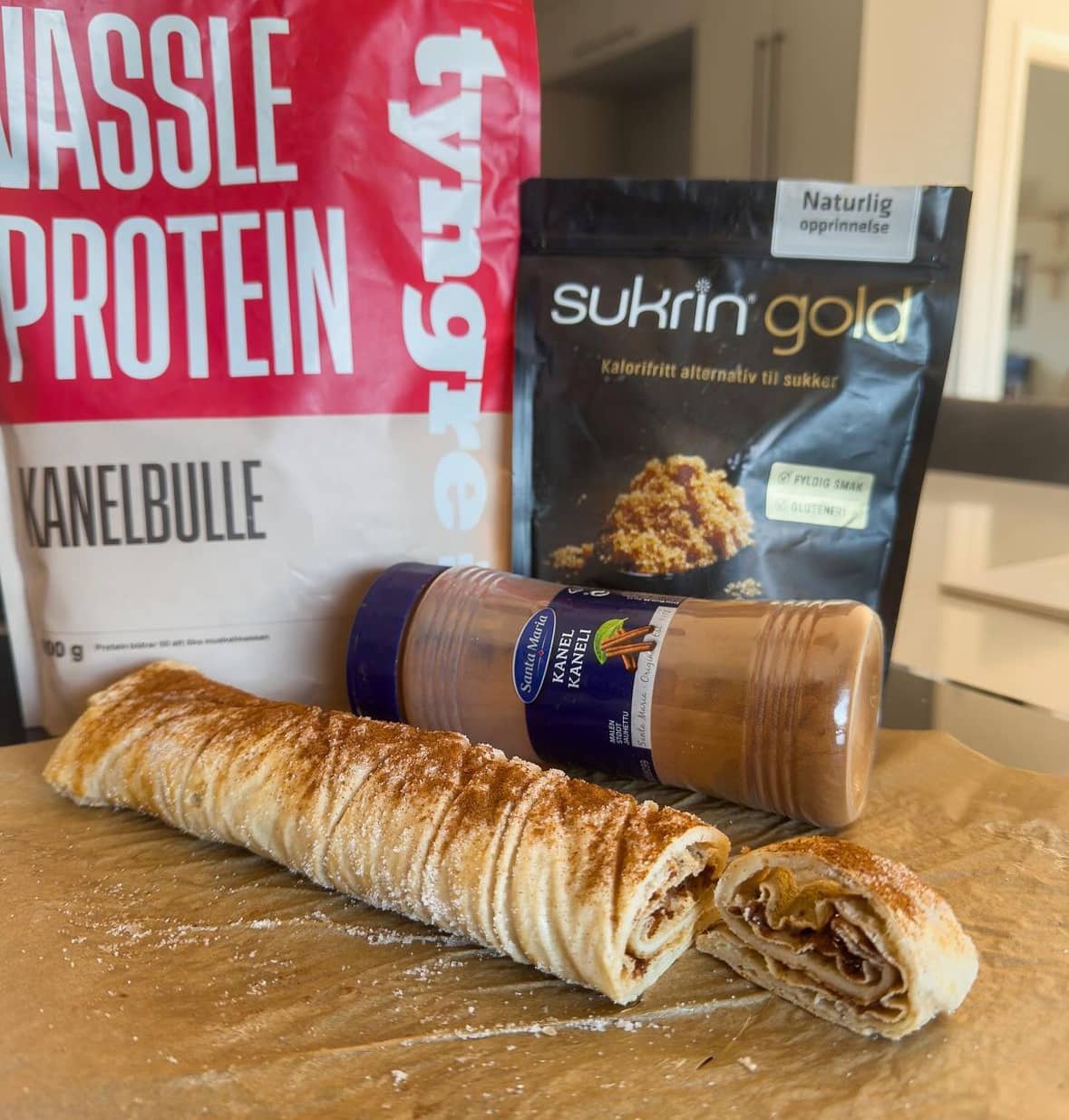 Proteinrik kanelbullerulltårta