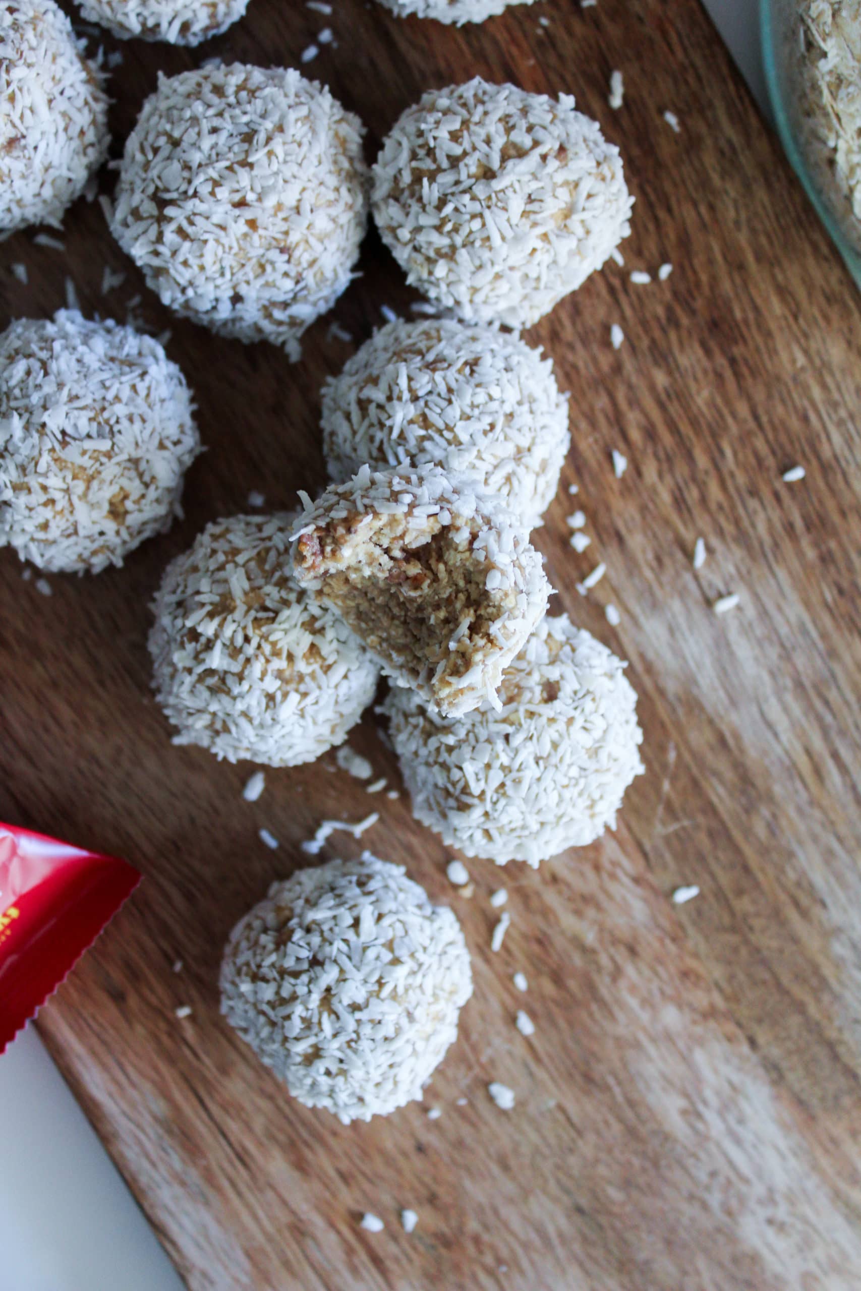 Marshmallow rocky road bollar