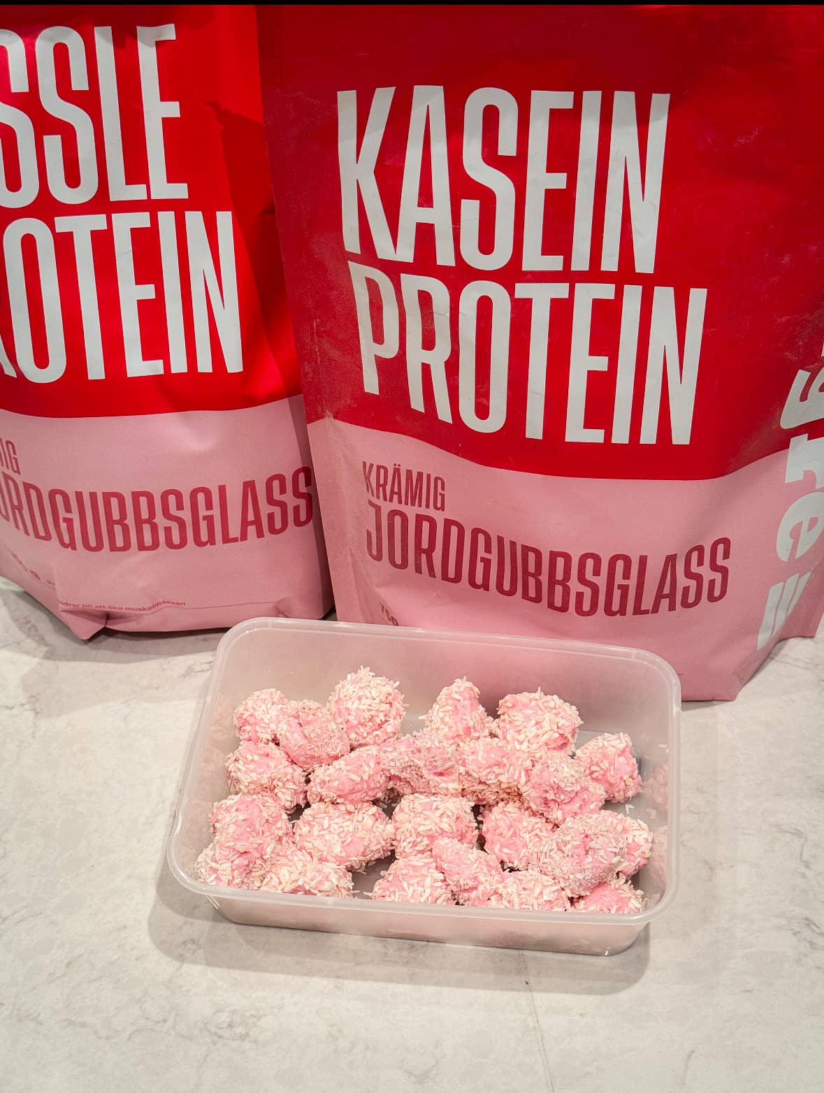 Proteinrika och sockerfria skumtomtebollar 