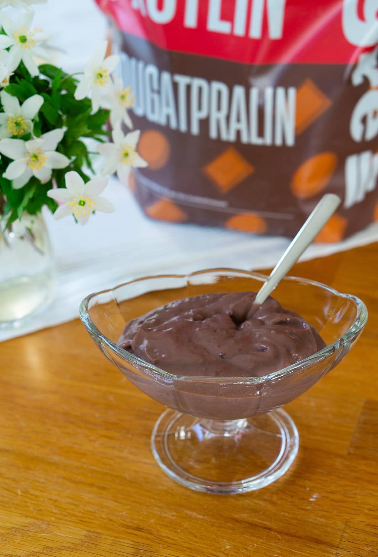 Kaseinpudding med nougat kasein nougatpralin