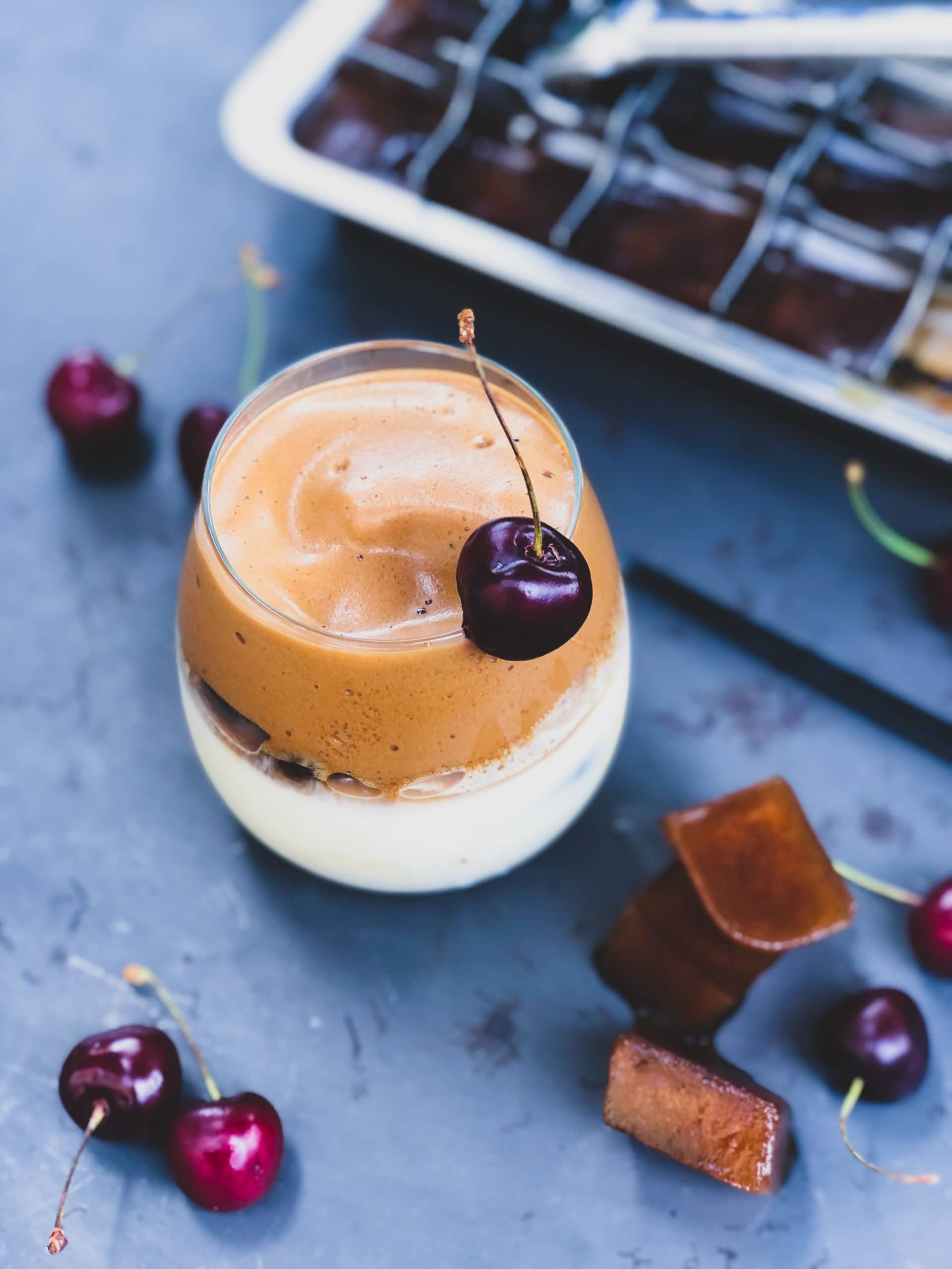 Proteinrik Dalgona Ice Coffee